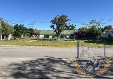 Imponente propiedad en esquina sobre Av. Tuyango | Ideal desarrollo comercial